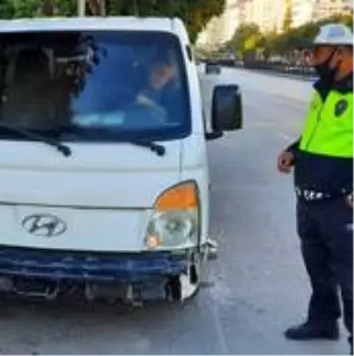 Konya'da 2 bin 317 kusurlu sürücüye ceza Konya'da 2 bin 317 kusurlu sürücüye ceza