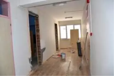 Konyaaltı Belediyesi'nden Halk Eğitim Merkezi'ne tadilat desteği Konyaaltı Belediyesi'nden Halk Eğitim Merkezi'ne tadilat desteği