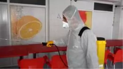 Korona virüse karşı dezenfeksiyon çalışmaları sürüyor Korona virüse karşı dezenfeksiyon çalışmaları sürüyor