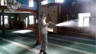 Korona virüse karşı dezenfeksiyon çalışmaları sürüyor Korona virüse karşı dezenfeksiyon çalışmaları sürüyor
