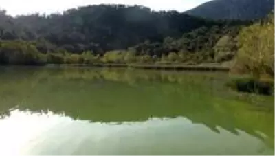 Kovada Gölü kirlilikle boğuşuyor Kovada Gölü kirlilikle boğuşuyor