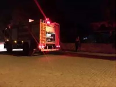 Son dakika: Lunaparkta yangın paniği Son dakika: Lunaparkta yangın paniği