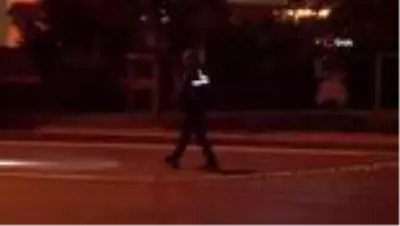 Maltepe'de otomobilden atılan kişi daha sonra kurşunların hedefi oldu Maltepe'de otomobilden atılan kişi daha sonra kurşunların hedefi oldu