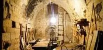 Turizm: Mardin'de 1700 yıllık kilise 7 milyon 250 bin liraya internetten satışa çıkarıldı Turizm: Mardin'de 1700 yıllık kilise 7 milyon 250 bin liraya internetten satışa çıkarıldı