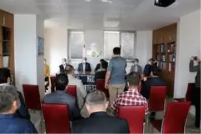 Memur-Sen Aydın'da Macron'un küstahlığını kınadı Memur-Sen Aydın'da Macron'un küstahlığını kınadı