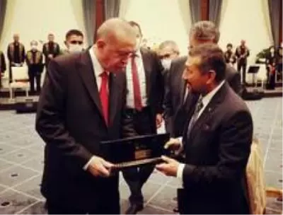 Son dakika... Milletvekili Erbaş, Erdoğan ve Tatar ile Cumhurbaşkanlığı Külliyesi'nde Son dakika... Milletvekili Erbaş, Erdoğan ve Tatar ile Cumhurbaşkanlığı Külliyesi'nde