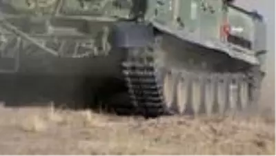 Rusya modernize ettiği S-300'lerle balistik füze tatbikatı yaptı Rusya modernize ettiği S-300'lerle balistik füze tatbikatı yaptı