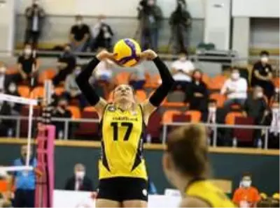 Sultanlar Ligi: Eczacıbaşı VitrA: 2 VakıfBank: 3 Sultanlar Ligi: Eczacıbaşı VitrA: 2 VakıfBank: 3