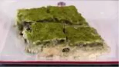 Sütlü tatlılara ilgi artınca soğuk kadayıf üretti Sütlü tatlılara ilgi artınca soğuk kadayıf üretti