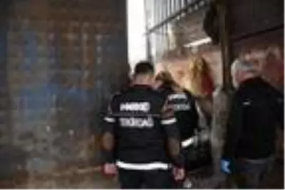 Tekirdağ'da 150 polisle operasyon: 13 gözaltı Tekirdağ'da 150 polisle operasyon: 13 gözaltı