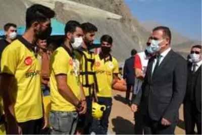 Son dakika haberleri | Terörün bittiği Hakkari'de rafting heyecanı Son dakika haberleri | Terörün bittiği Hakkari'de rafting heyecanı