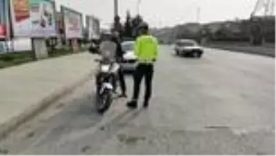 Toplu taşıma araçlarında koronavirüs denetimi Toplu taşıma araçlarında koronavirüs denetimi