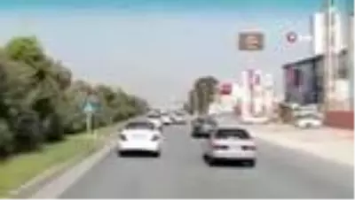 Trafikte makas atarken polis kamerasına yakalandı Trafikte makas atarken polis kamerasına yakalandı