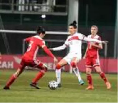 Kadın A Milli Takımı, Rusya'ya 4-2 yenildi Kadın A Milli Takımı, Rusya'ya 4-2 yenildi