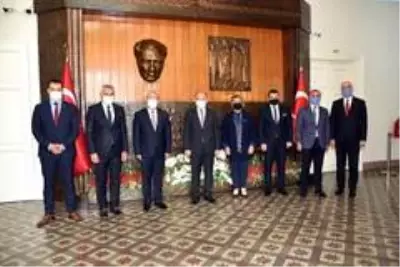 Son dakika! Türkiye Kent Konseyleri Birliği'nden Vali Karadeniz'e ziyaret Son dakika! Türkiye Kent Konseyleri Birliği'nden Vali Karadeniz'e ziyaret