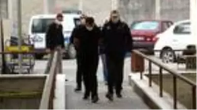 Son Dakika | Uygulamadan kaçtı, evinde el bombası bulundu Son Dakika | Uygulamadan kaçtı, evinde el bombası bulundu
