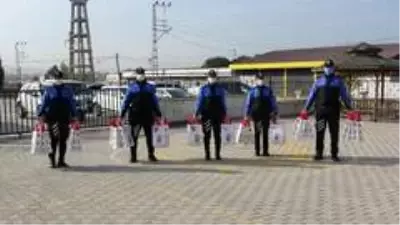 - Van Emniyet Müdürlüğünden minikler için anlamlı etkinlik - Van Emniyet Müdürlüğünden minikler için anlamlı etkinlik
