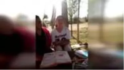 Video kliple tablet isteyen öğrencileri belediye başkanı sevindirdi - SİVAS Video kliple tablet isteyen öğrencileri belediye başkanı sevindirdi - SİVAS