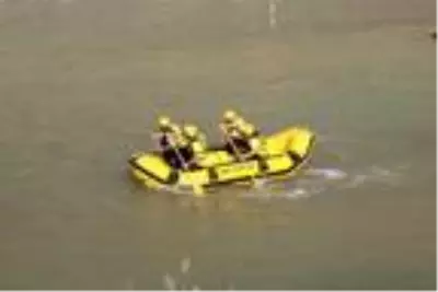 Zap Suyu'nda Türkiye Rafting Şampiyonası heyecanı Zap Suyu'nda Türkiye Rafting Şampiyonası heyecanı