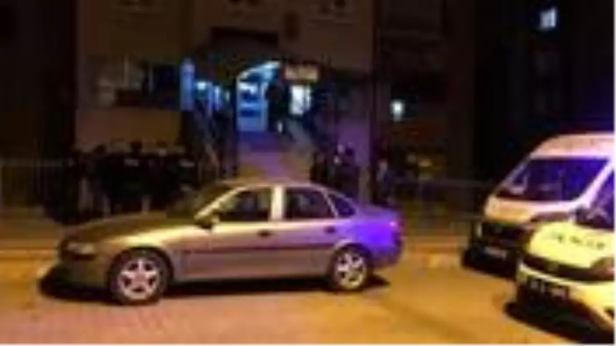 Adana'dan Çankırı'ya gelerek çilingirle girdiği evde eski eşini öldürdü