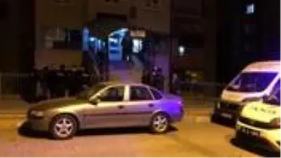 Adana'dan Çankırı'ya gelerek çilingirle girdiği evde eski eşini öldürdü Adana'dan Çankırı'ya gelerek çilingirle girdiği evde eski eşini öldürdü