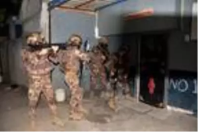 Son dakika haberi! Adana ve Hatay'da uyuşturucu satıcılarına şafak operasyonu: 36 gözaltı kararı Son dakika haberi! Adana ve Hatay'da uyuşturucu satıcılarına şafak operasyonu: 36 gözaltı kararı