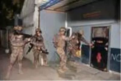 Son dakika gündem: Adana ve Hatay'da uyuşturucu satıcılarına şafak operasyonu: 36 gözaltı kararı (2) Son dakika gündem: Adana ve Hatay'da uyuşturucu satıcılarına şafak operasyonu: 36 gözaltı kararı (2)
