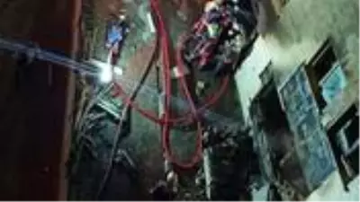 Ankara'da doğalgaz patlaması: 3 yaralı Ankara'da doğalgaz patlaması: 3 yaralı
