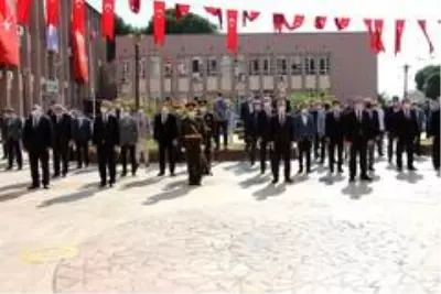 Aydın'da 29 Ekim Cumhuriyet Bayramı törenleri başladı Aydın'da 29 Ekim Cumhuriyet Bayramı törenleri başladı