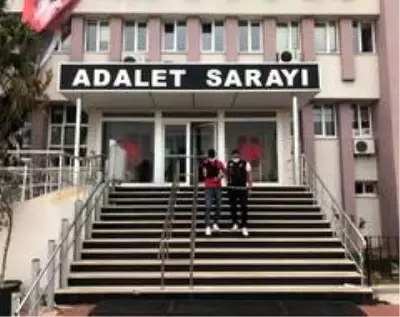 Son dakika haberi | Ayvalık polisinden uyuşturucu satıcılarına darbe Son dakika haberi | Ayvalık polisinden uyuşturucu satıcılarına darbe