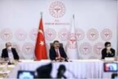 Son Dakika | Bakan Koca: 'İstanbul'da durumu kontrol altına alamazsak, salgın baş edilebilir olmaktan çıkacaktır' Son Dakika | Bakan Koca: 'İstanbul'da durumu kontrol altına alamazsak, salgın baş edilebilir olmaktan çıkacaktır'