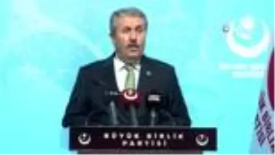 BBP Genel Başkanı Mustafa Destici: 'Bugün, hür ve güçlü bir şekilde ayakta kalmamızın, geleceğe güvenle bakarak var olmamızın sebebi, milletimizin... BBP Genel Başkanı Mustafa Destici: 'Bugün, hür ve güçlü bir şekilde ayakta kalmamızın, geleceğe güvenle bakarak var olmamızın sebebi, milletimizin...