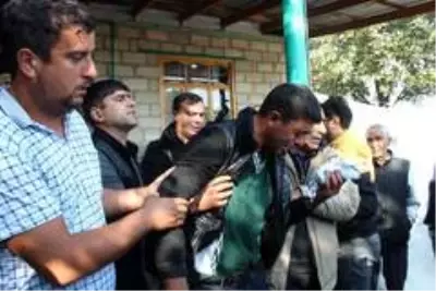- Berde'deki hain saldırıda can verenler toprağa verildi- Gözyaşları sel oldu - Berde'deki hain saldırıda can verenler toprağa verildi- Gözyaşları sel oldu