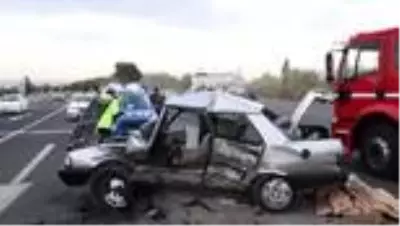 Son dakika haberleri! Cenaze yolunda trafik kazası: 1 ölü, 2 yaralı Son dakika haberleri! Cenaze yolunda trafik kazası: 1 ölü, 2 yaralı