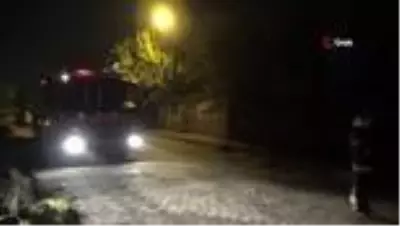 Diyarbakır'da doğalgaz ana borusunda kaçak paniğe yol açtı Diyarbakır'da doğalgaz ana borusunda kaçak paniğe yol açtı