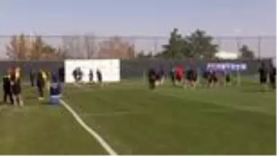 Erzurumspor, Fatih Karagümrük deplasmanında puan hedefliyor Erzurumspor, Fatih Karagümrük deplasmanında puan hedefliyor
