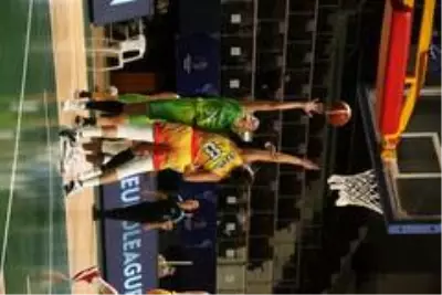 EuroLeague Kadınlar: Spar Girona: 76 ACS Sepsi: 54