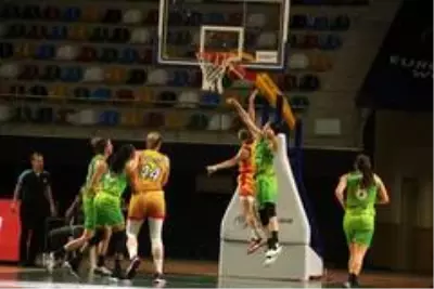 EuroLeague Kadınlar: Spar Girona: 76 ACS Sepsi: 54