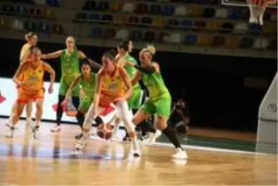 EuroLeague Kadınlar: Spar Girona: 76 ACS Sepsi: 54