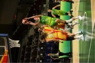 EuroLeague Kadınlar: Spar Girona: 76 ACS Sepsi: 54