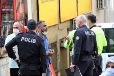 Freni boşalan kamyon doğalgaz borusuna çarptı, faciadan dönüldü Freni boşalan kamyon doğalgaz borusuna çarptı, faciadan dönüldü