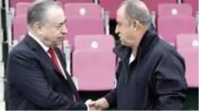 Galatasaray yönetimi erken seçim kararından vazgeçti Galatasaray yönetimi erken seçim kararından vazgeçti
