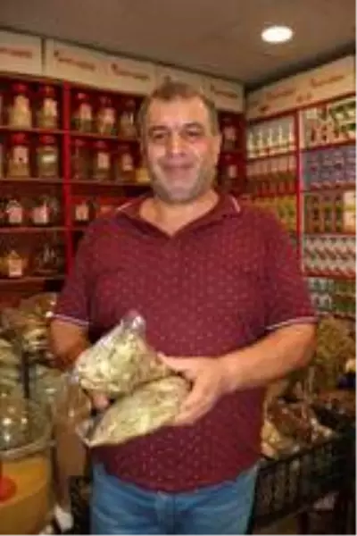 Son dakika... Ihlamurun fiyatı da, satışı da arttı Son dakika... Ihlamurun fiyatı da, satışı da arttı