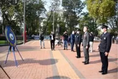 İnegöl ve Cumhuriyet sergisi açıldı İnegöl ve Cumhuriyet sergisi açıldı