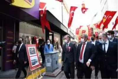 İnegöl ve Cumhuriyet sergisi açıldı İnegöl ve Cumhuriyet sergisi açıldı