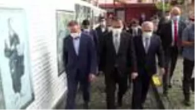 İstanbul Valisi Yerlikaya, açılışa hazırlanan Kariye Camisi'nde incelemede bulundu İstanbul Valisi Yerlikaya, açılışa hazırlanan Kariye Camisi'nde incelemede bulundu