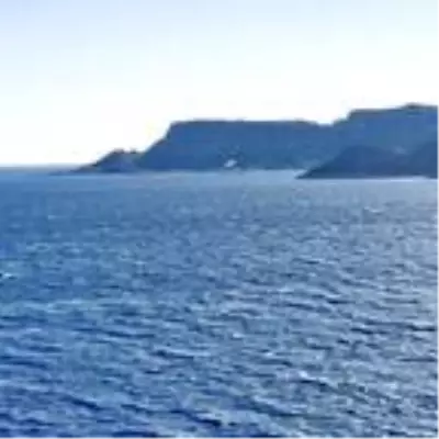 Kaş Belediye Başkanı: Meis'e provokasyon amaçlı dev Yunan bayrağı asıldı Kaş Belediye Başkanı: Meis'e provokasyon amaçlı dev Yunan bayrağı asıldı