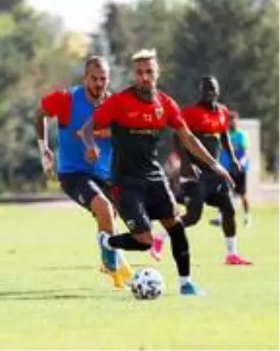 Kayserispor'da Çaykur Rizespor hazırlıkları sürüyor Kayserispor'da Çaykur Rizespor hazırlıkları sürüyor