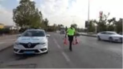 Son dakika haberi... Kaza yapan sürücüden hız sorusuna ilginç cevap Son dakika haberi... Kaza yapan sürücüden hız sorusuna ilginç cevap