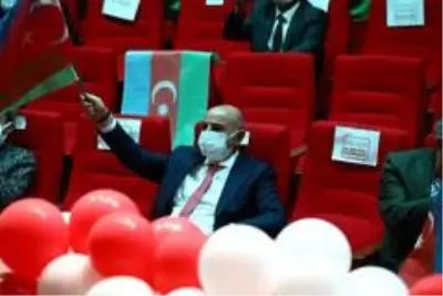 Keçiören'de Cumhuriyet coşkusu Azerin konseriyle başladı Keçiören'de Cumhuriyet coşkusu Azerin konseriyle başladı